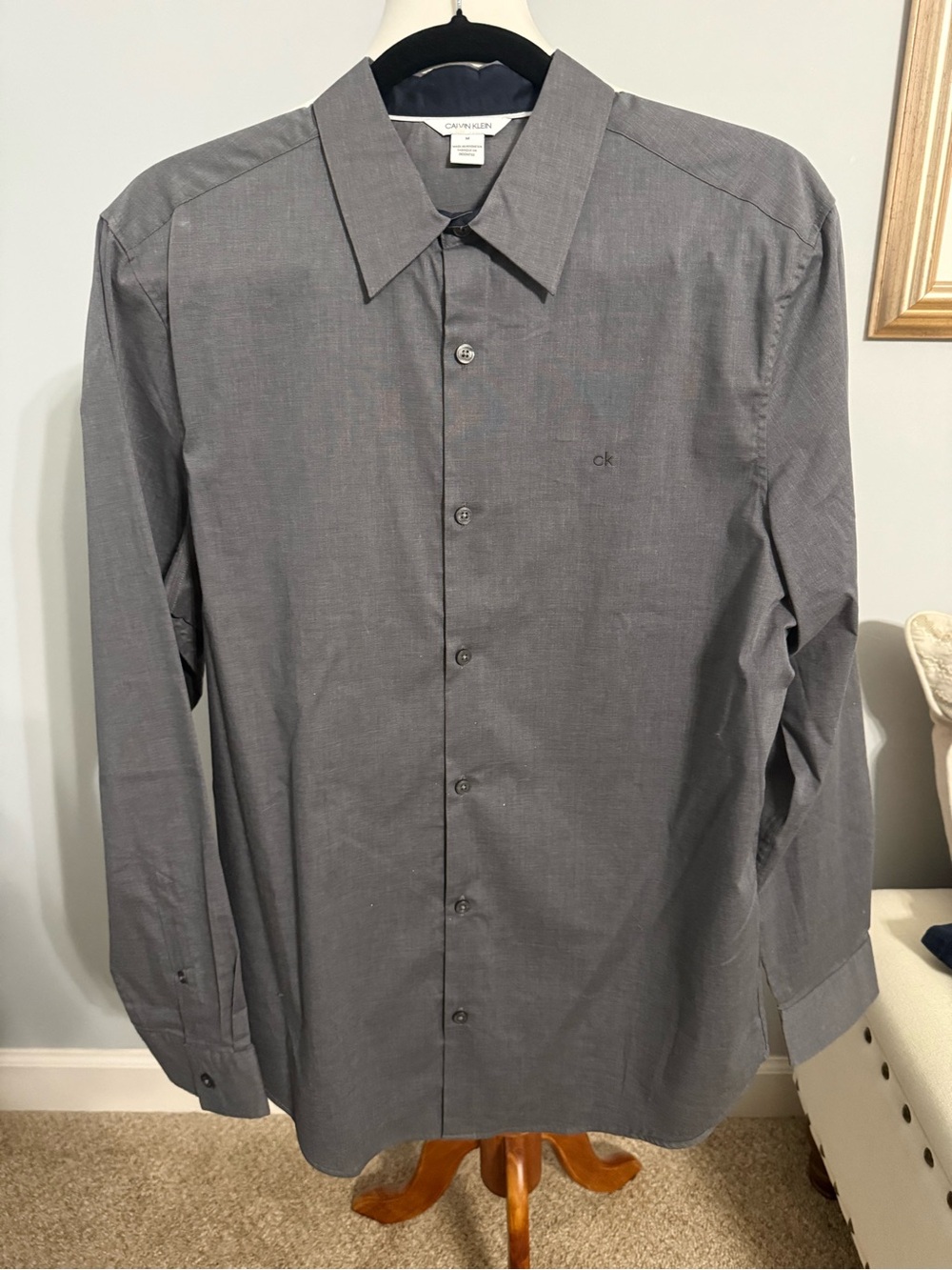 Calvin Klein Men's Charcoal Gray Dress Shirt - Long Sleeve Button-Up